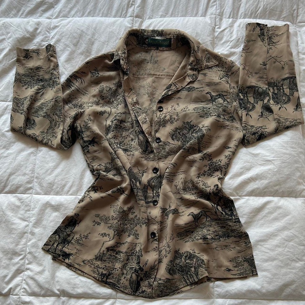 Men's /Women’s Tan Scenic Print Button-Up Shirt